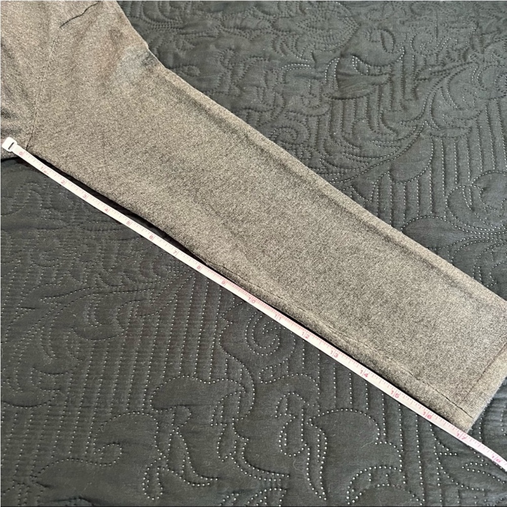 T Tahari Mockneck Sweater, Heather Graphite Gray, Large - Picture 14 of 15